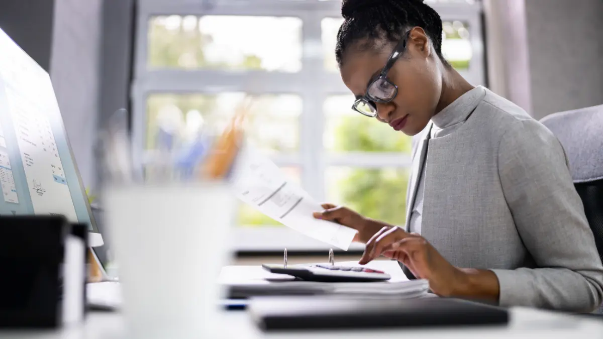 Como contabilizar promoções e descontos em sua empresa